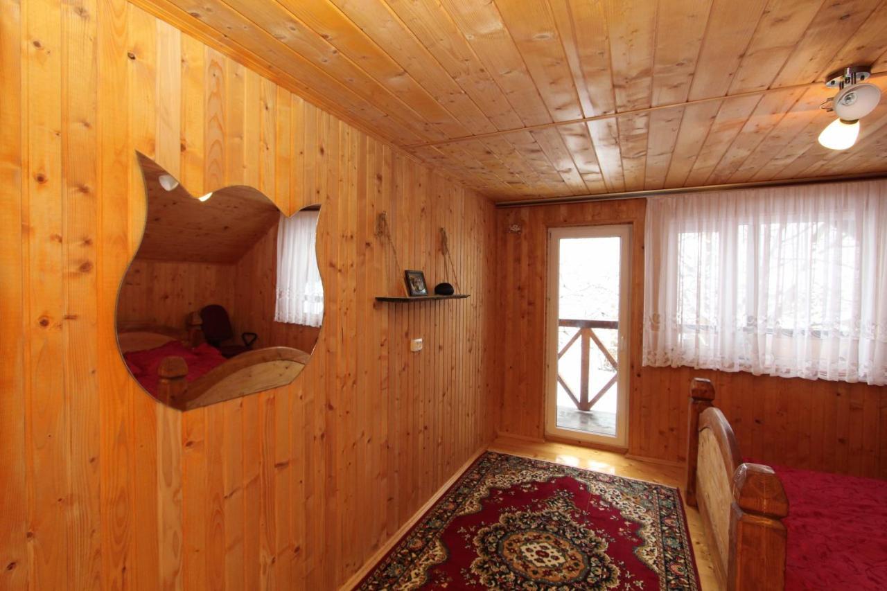 Багрівчанка Apartment Yaremche Exterior photo